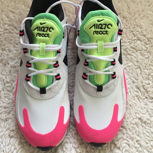 Nike - Picture 2 of 8